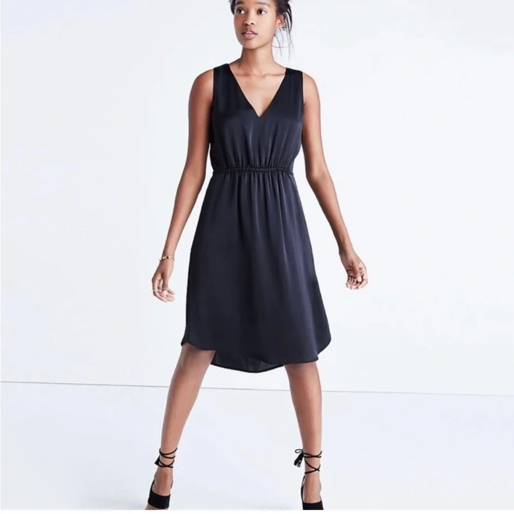 NWT Madewell nightout black silk satin midi dress v neck elastic waist 0 - Picture 1 of 11